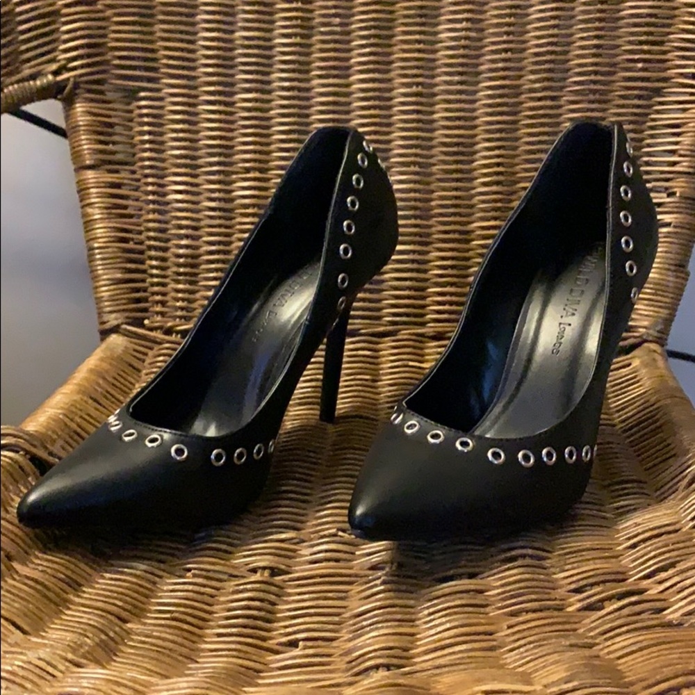 Black and Silver Wild Diva Heels Size 8.5 NEW - Picture 3 of 8